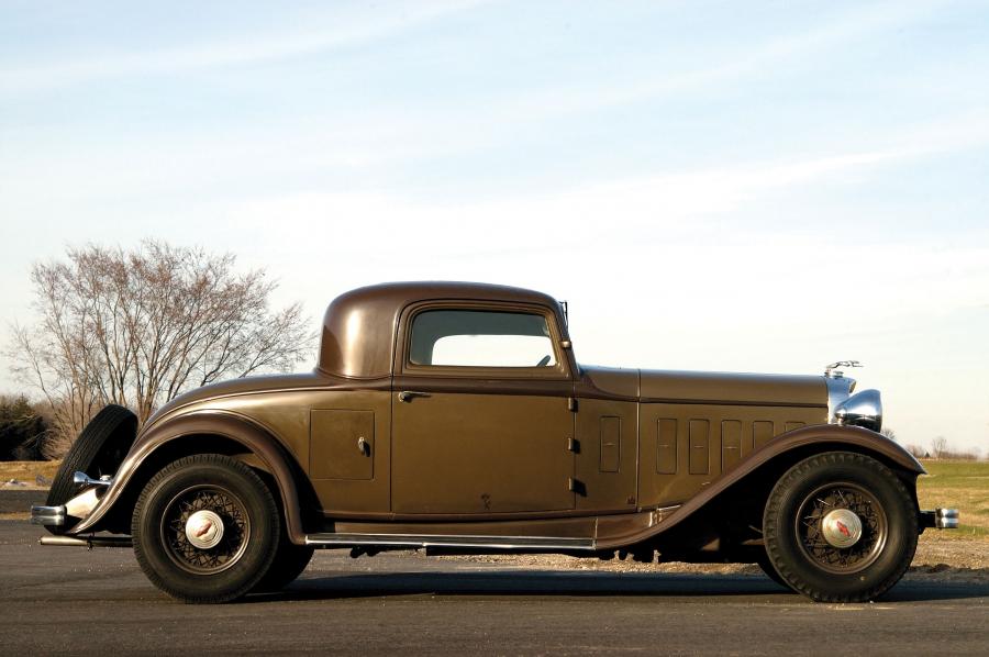  Lincoln Model KA 2-4-Passenger Coupe 1932 года  (фото 28 из 30)
